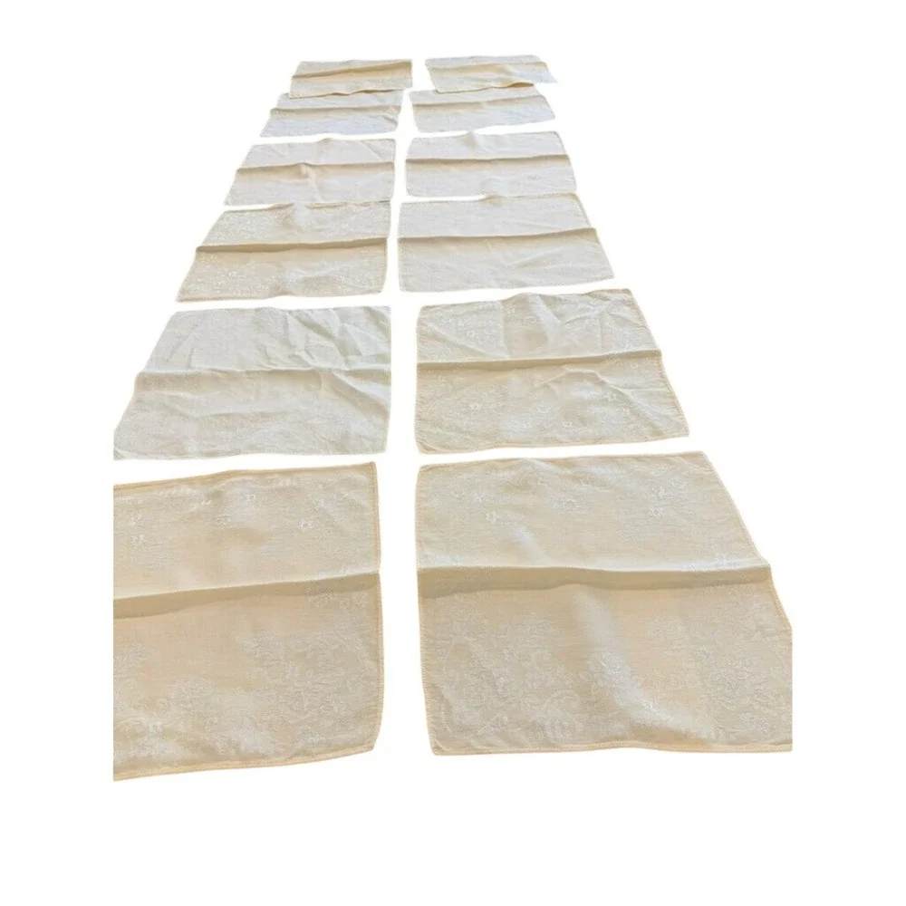 VTG Butter Yellow Damask Floral Rectangular Tablecloth 94x56 & 12 Napkins 14x14